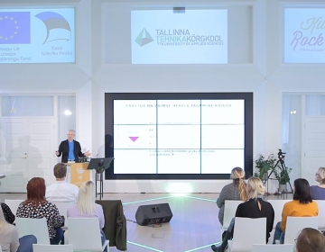 Kaur Lass @ Golden Age Rock'N'Roll Conference in Rakvere 10/2021. Photo: Wellness Orbit