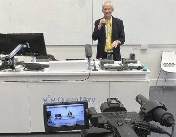 Kaur Lass answering questions, London Medical Conference 10/2024. Photo: Evette Rose